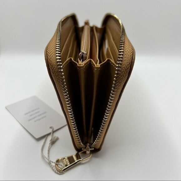 Patrizia Pepe • Brown Leather Wallet - Picture 5 of 10